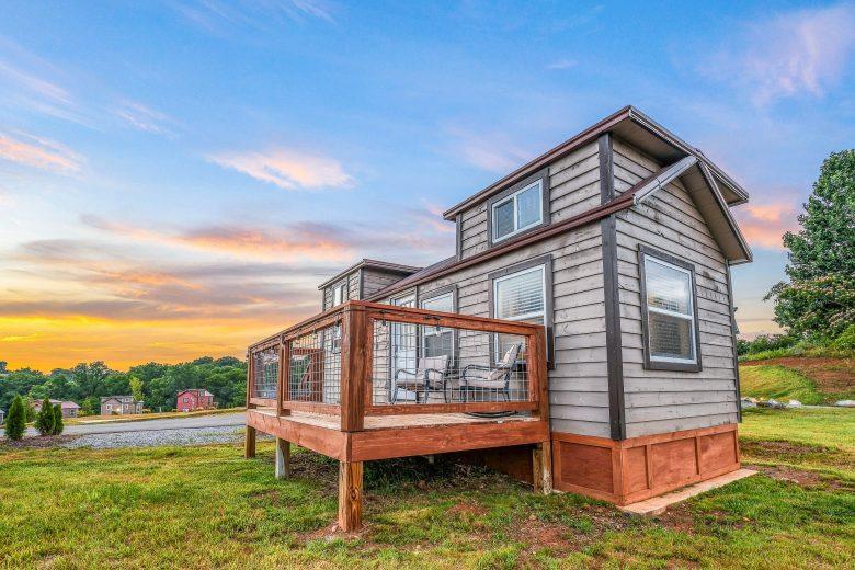 private outdoor deck at smoky mountains tiny home rental